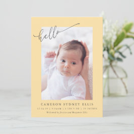 Elegant Enkel Minimalistisk Hej Gult Foto Födelse Meddelande