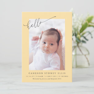 Elegant Enkel Minimalistisk Hej Gult Foto Födelse Meddelande