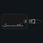 elegant, enkel, modern chic trendig monogram svart bagagebricka<br><div class="desc">Den här fantastiska,  sofistikerade designen har ditt namn eller någon annan anpassningsbar i ett lätt grått av stål på en solid svart bakgrund.</div>