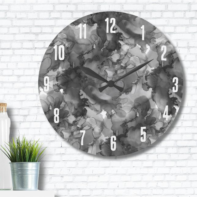 Elegant Enkel svart vit Stor Klocka (Cute Modern Minimal Elegant Gray Black Watercolor Large Clock)