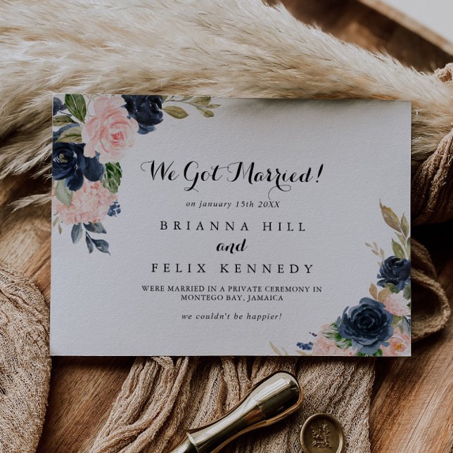 Elegant Enkelt Winter Blommigt Calligraphy Elopeme Meddelande (Skapare uppladdad)