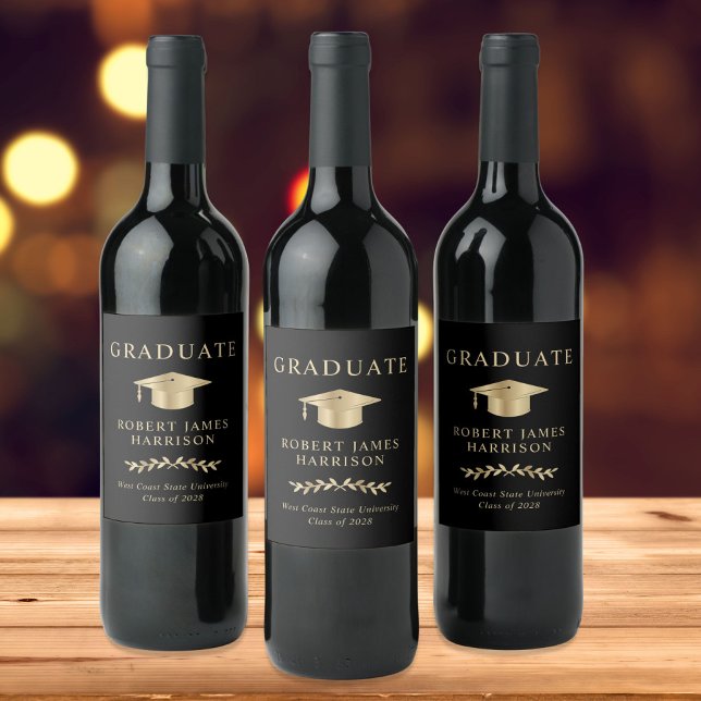 Elegant examensmössa svart guld examensfirande vinflaska etikett (Skapare uppladdad)
