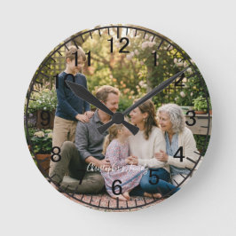 Elegant Family Photo Round Clock Personalized Rund Klocka