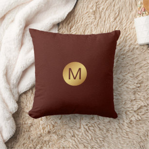 Elegant Faux Red Leather & Guld Monogram Initial Kudde