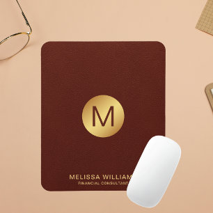 Elegant Faux Red Leather & Guld Monogram Namn Musmatta