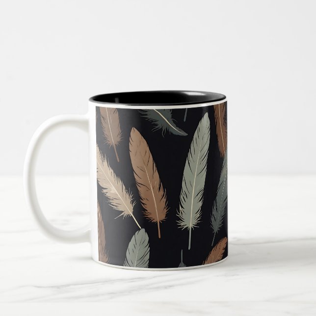 Elegant Feather Pattern Mug – Nature’s Grace Två-Tonad Mugg (Vänster)