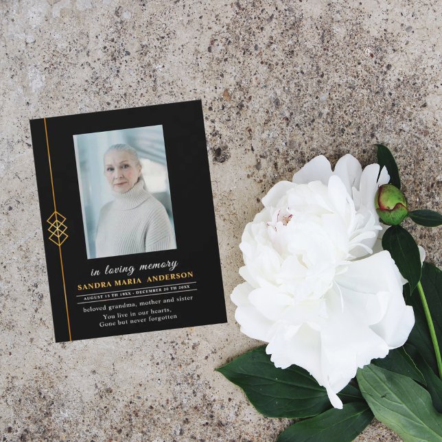 Elegant Flat Black Photo Memorial Program (Skapare uppladdad)