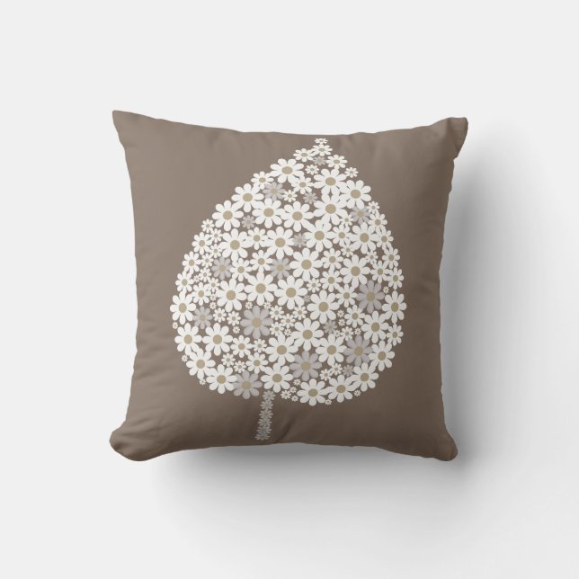 Elegant Floral Leaf Design – White and Soft Grey  Kudde (Framsida)