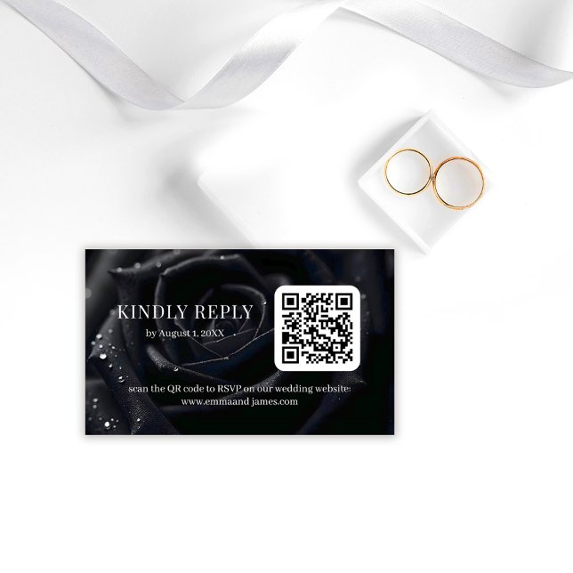Elegant Floral Midnight Rose QR Code Wedding RSVP Tilläggskort (Skapare uppladdad)