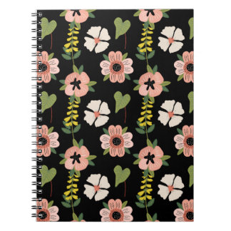 Elegant Floral Pattern on Black | Chic Botanical  Anteckningsbok