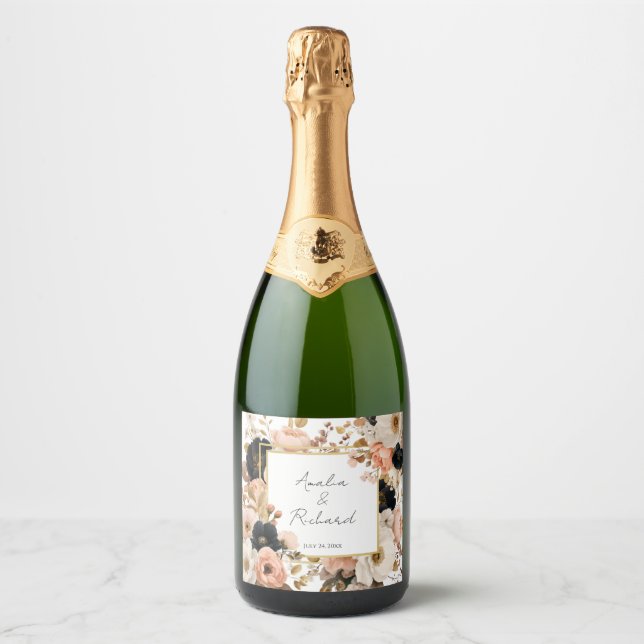 Elegant Floral Personalized Wedding Bottle Labels (Framsida)