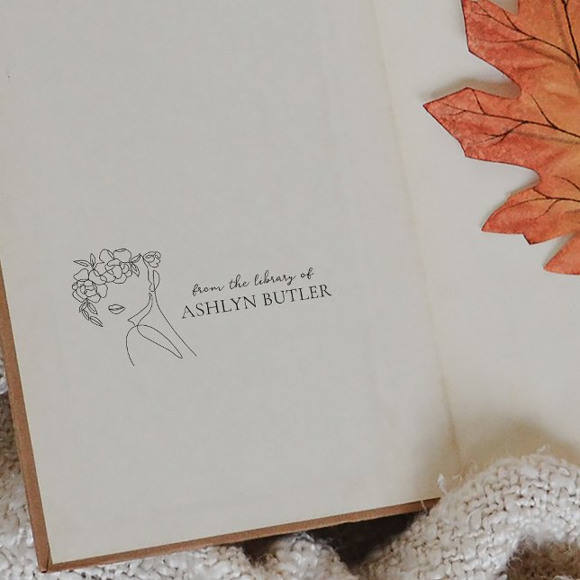 Elegant Flower Girl från Anpassningsbarnas Bibliot Stämpel (Flower Girl From the Library of Custom Rubber Stamp)