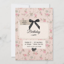 Elegant födelsedagsinbjudan med blomsterbåge och c