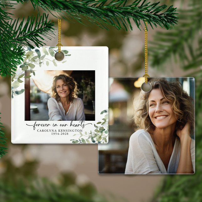 Elegant för alltid i vårt minnesfoto för hörningar julgransprydnad keramik (Elegant Forever in Our Hearts Memorial Photo Ceramic Ornament)