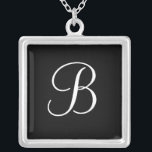 Elegant för hängehalsband för Monogram B svart Silverpläterat Halsband<br><div class="desc">Eleganta Monogramhängehalsband. Valt "skräddarsy det" för att ändra brev,  färgen,  bakgrundsfärgen och stilsorten för att personifiera ditt hängehalsband som tillfogar däribland extra text. Gör en perfekt gåva.</div>