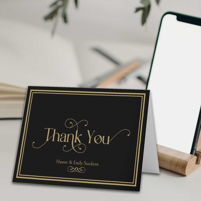 Elegant Formell Black Guld Ornate Bröllop Tack Kort (An elegant black and gold thank you card with ornate typography.  Blank inside.)