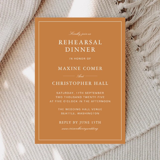 Elegant formell bränd orange repetition middag inbjudningar (Elegant burnt orange rehearsal dinner invitation creates a warm and welcoming celebration vibe.)