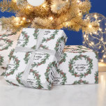 Elegant Första jul som Mr. Och Mrs. Presentpapper<br><div class="desc">Den här eleganten har papper julomslutning en vattenfärg,  grön krans och "första jul som Mr. och Mrs." mönster. Det är perfektens sätt att fira er första jul som gifta par.</div>