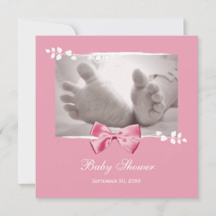 Elegant fot för flickababy showerbaby med inbjudningar