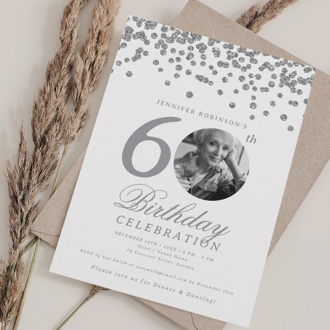 Elegant Foto 60:e födelsedagen Silver Confetti Inbjudningar (Skapare uppladdad)