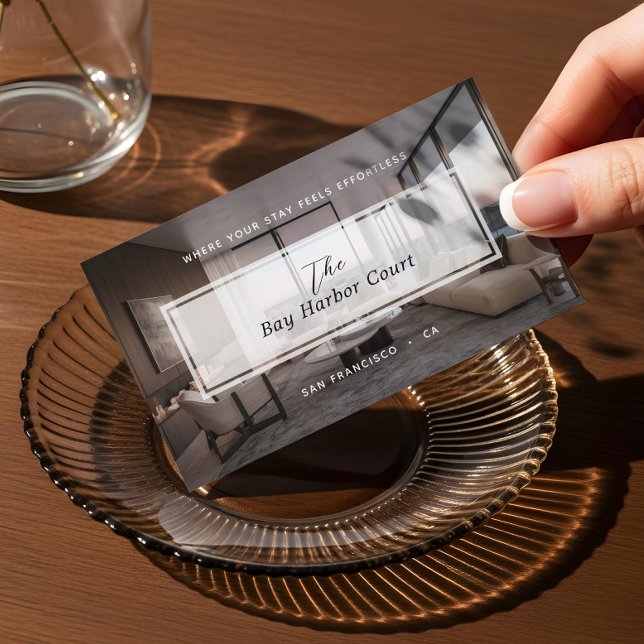 Elegant foto för kortsiktig uthyrning av fastighet visitkort (Elegant Short Term Rental Property Manager Photo Business Card)