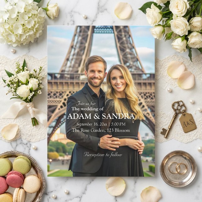 Elegant fotoöverlägg Modern svart, vit Bröllop Inbjudningar (Skapare uppladdad)