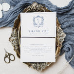 Elegant Fransk Blommigt Blue Monogram Vapensköld B Tack Kort<br><div class="desc">Med den här Elegant Fransk Blommigt Blue Monogram Vapensköld Bröllop har du ett kort med en vintage monogram-vapensköld som accentueras med Ro,  klassisk typografi och ett ömtåligt Fransk.</div>