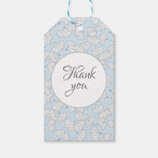 Elegant-ginkgo-löv med anpassningsbarnas bakgrund presentetikett