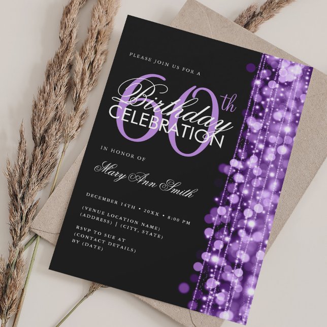 Elegant Glam Sparkles Lila 60:e födelsedagen Inbjudningar (Elegant 60th Birthday Glam Sparkles Purple Invitation)