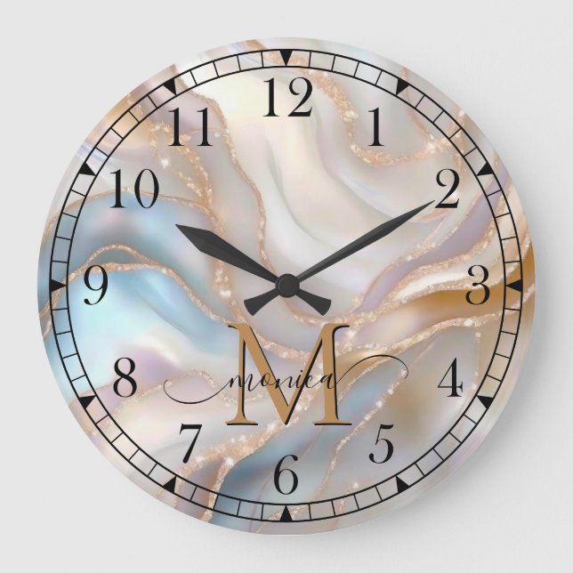 Elegant Gold and Nacre Monogram Name Personalized Stor Klocka (Framsida)