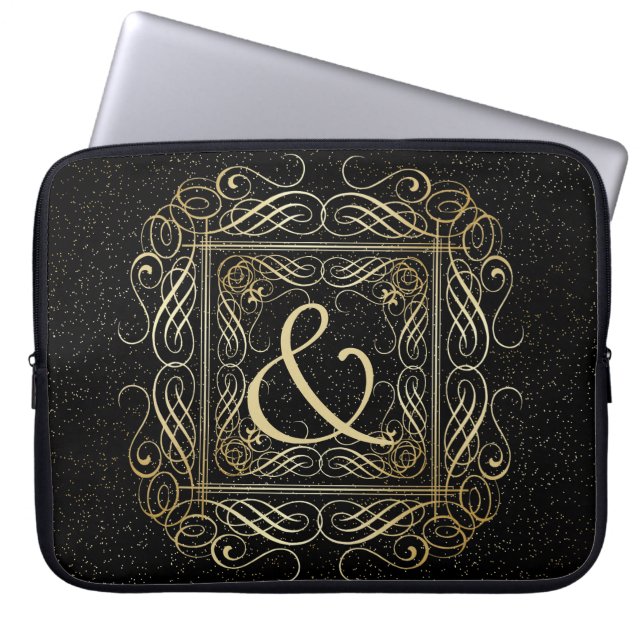 Elegant Gold Foil See Scrollwork Script på Black Laptop Fodral (Framsidan)
