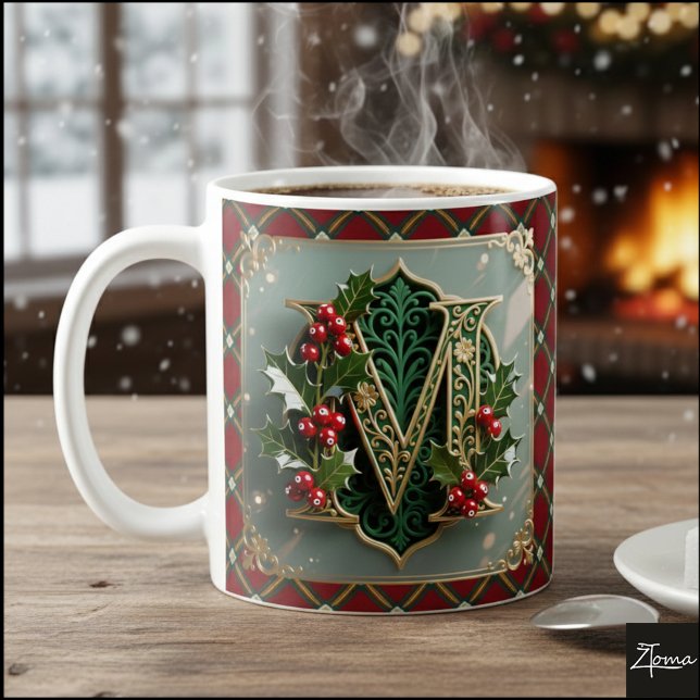 Elegant Gold Holly Christmas Initial Letter M Kaffemugg (Skapare uppladdad)