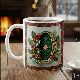 Elegant Gold Holly Christmas Initial Letter O Kaffemugg