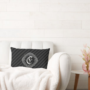 Elegant Goth Initial C Lumbarkudde