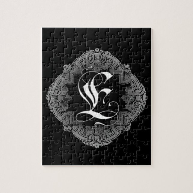 Elegant Goth Initial E Pussel (Vertikal)