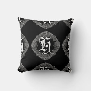 Elegant Goth Initial H Dekorativ kudde