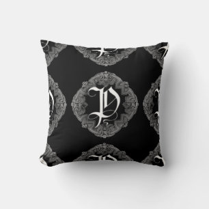 Elegant Goth Initial P Kudde