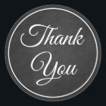 Elegant Goth Vintage Chalkboard Black Tack Runt Klistermärke<br><div class="desc">Ett tack till vänner och familj kommer aldrig att gå ut från stil med denna plågade svarta och vita krita bröllop/party tack för ditt klistermärke. Tack för att du klistermärken är perfekt för * kuvertsälar * party och bröllopsfavoriter - goth, halloween, sommar, vinter, fall, * företag * helgdagar * personlig...</div>