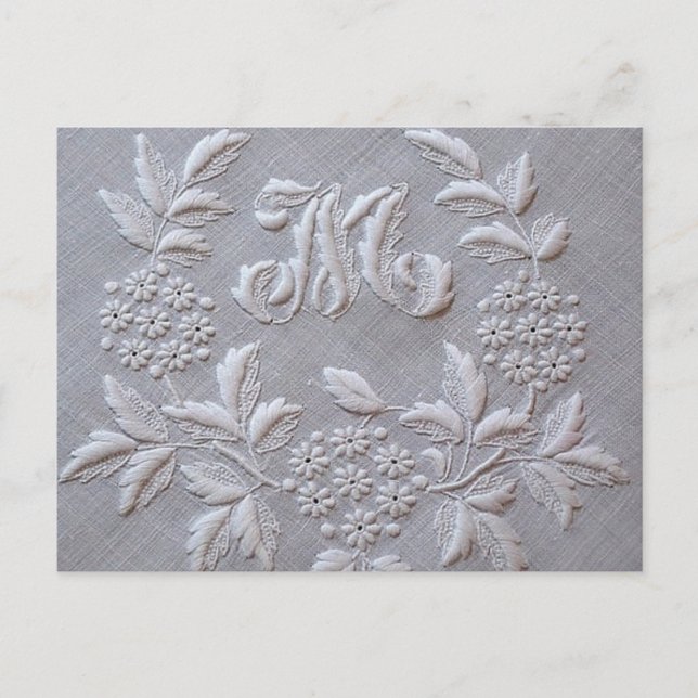 Elegant Grått Embroidery Blommigt Monogram brev M Vykort (Framsida)