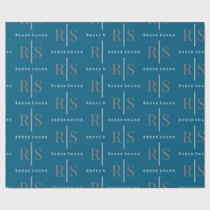 Elegant grått monogram och vitt namn, blått presentpapper