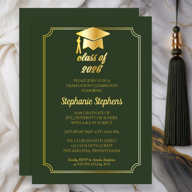 Elegant Green | Guld Cap Universitets Examen Fest Inbjudningar (Class of 2026 Elegant Green Gold College Graduation Party)