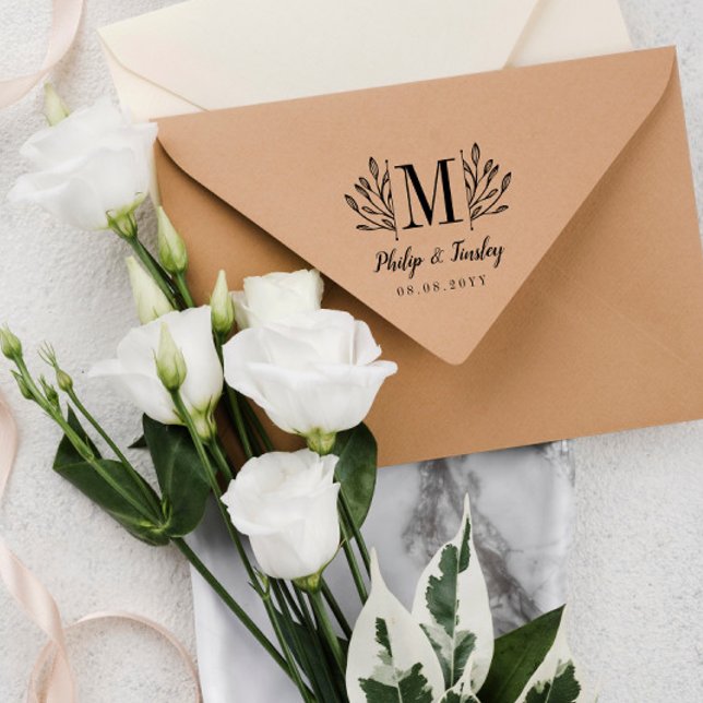 Elegant Grey Monogram Namn & Bröllop Datum Stämpel (Skapare uppladdad)