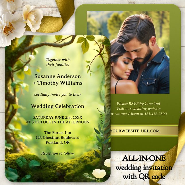 Elegant Grönt alla i en skog Bröllop Inbjudningar (Elegant green and gold all-in-one wedding invitation showing a dreamy forest - with photo + QR code)