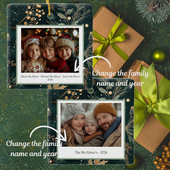 Elegant Grönt, botaniskt Dubbla-sidigt Julgransprydnad Keramik (These elegant Christmas ornaments can be hung in your tree or can be gifted to someone special!)