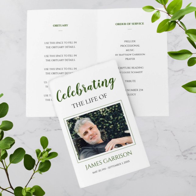 Elegant Grönt Firande i programmet Life Memorial Reklamblad (Skapare uppladdad)