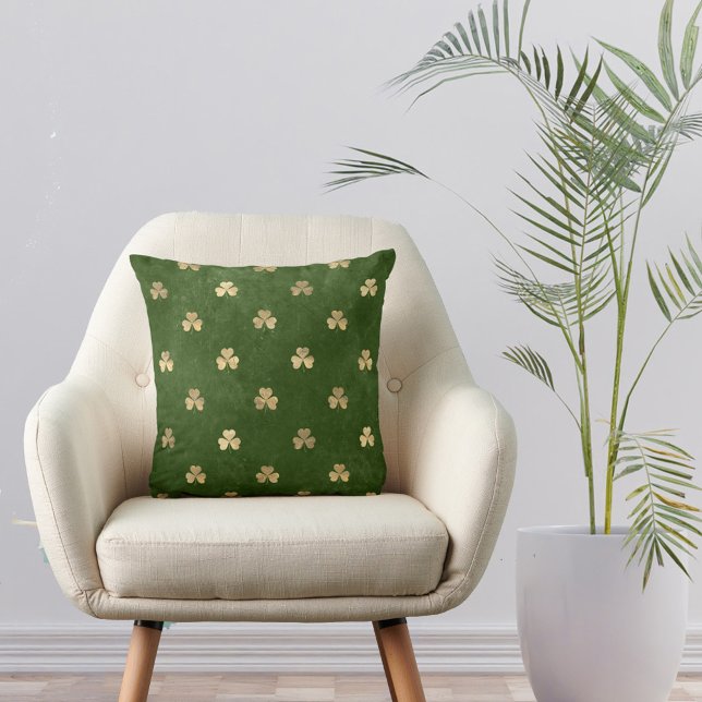 Elegant Grönt Guld Shamrock Kudde (Skapare uppladdad)