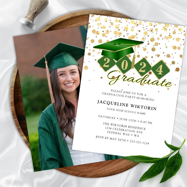 Elegant Grönt Guld Studenten Photo Party Inbjudningar (Classic Green Gold Graduation Photo Party Invitation)