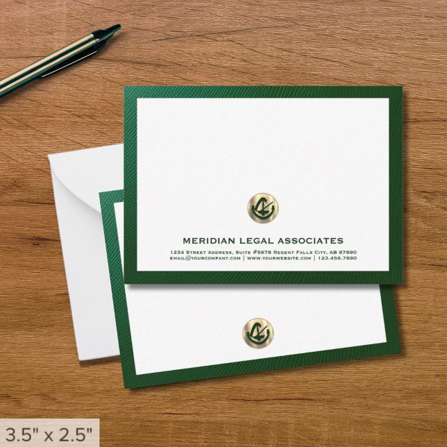 Elegant Grönt Notecard med Guld Logotyp Law Office Anteckningskort (Skapare uppladdad)