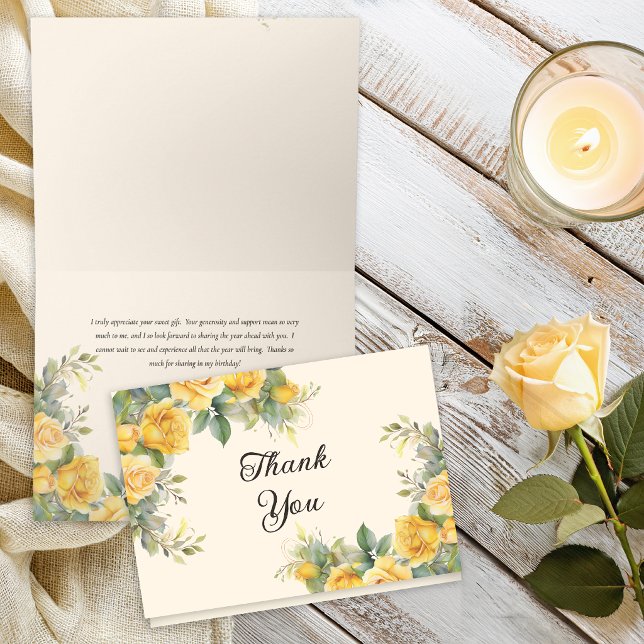 Elegant gul rosblommig tackkort (Elegant yellow rose floral thank you folded card with soft greenery and warm cream background)