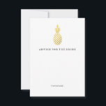 Elegant Guld Ananas Anmärkning för Bride Rådkort<br><div class="desc">Dessa snyggt möhippa "råd för bridkort" visar en faux guld-ananas på vit bakgrund. Kortets baksida har matchande faux guld rand,  men du kan ta bort dem och lämna baksidan tom om du vill genom att anpassa objektet. Kontakta mig om du behöver hjälp.</div>